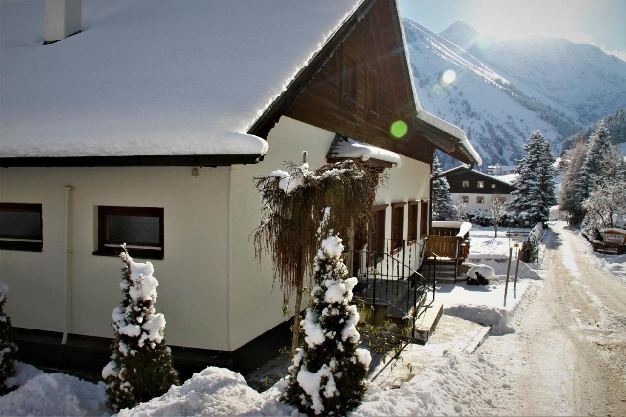 Alpin Haus Berwang Apartment Exterior foto
